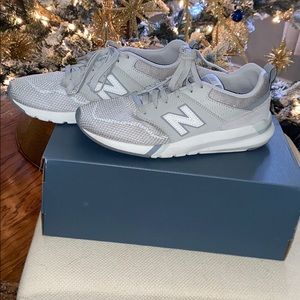 New Balance Tennis Shoes